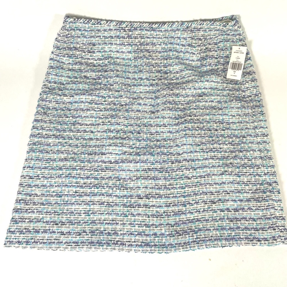 Tahari Skirt Navy, White, Blue Shimmery Christmas Snow Theme Mid Length Size 16
